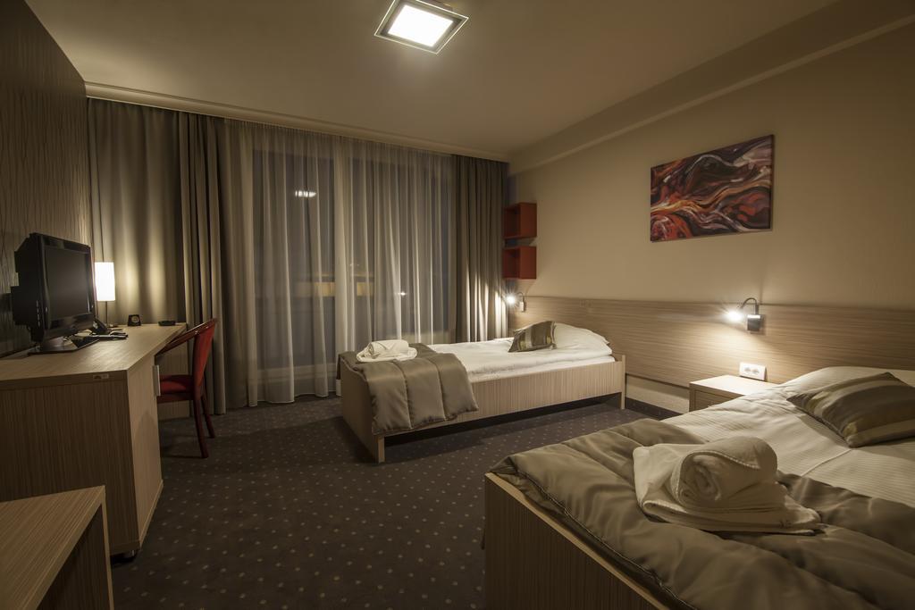 Drina Hotel Bijeljina Exterior foto
